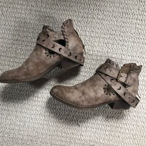 Rustic Brown booties